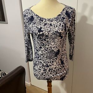 Chico’s LS Tee. Size 0   New